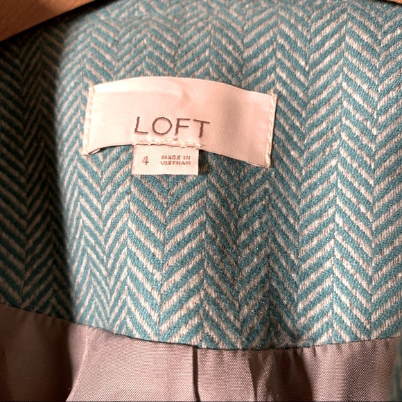 Loft wool mix blue and white herringbone blazer button front pocket sz 4 stylish - Picture 5 of 9